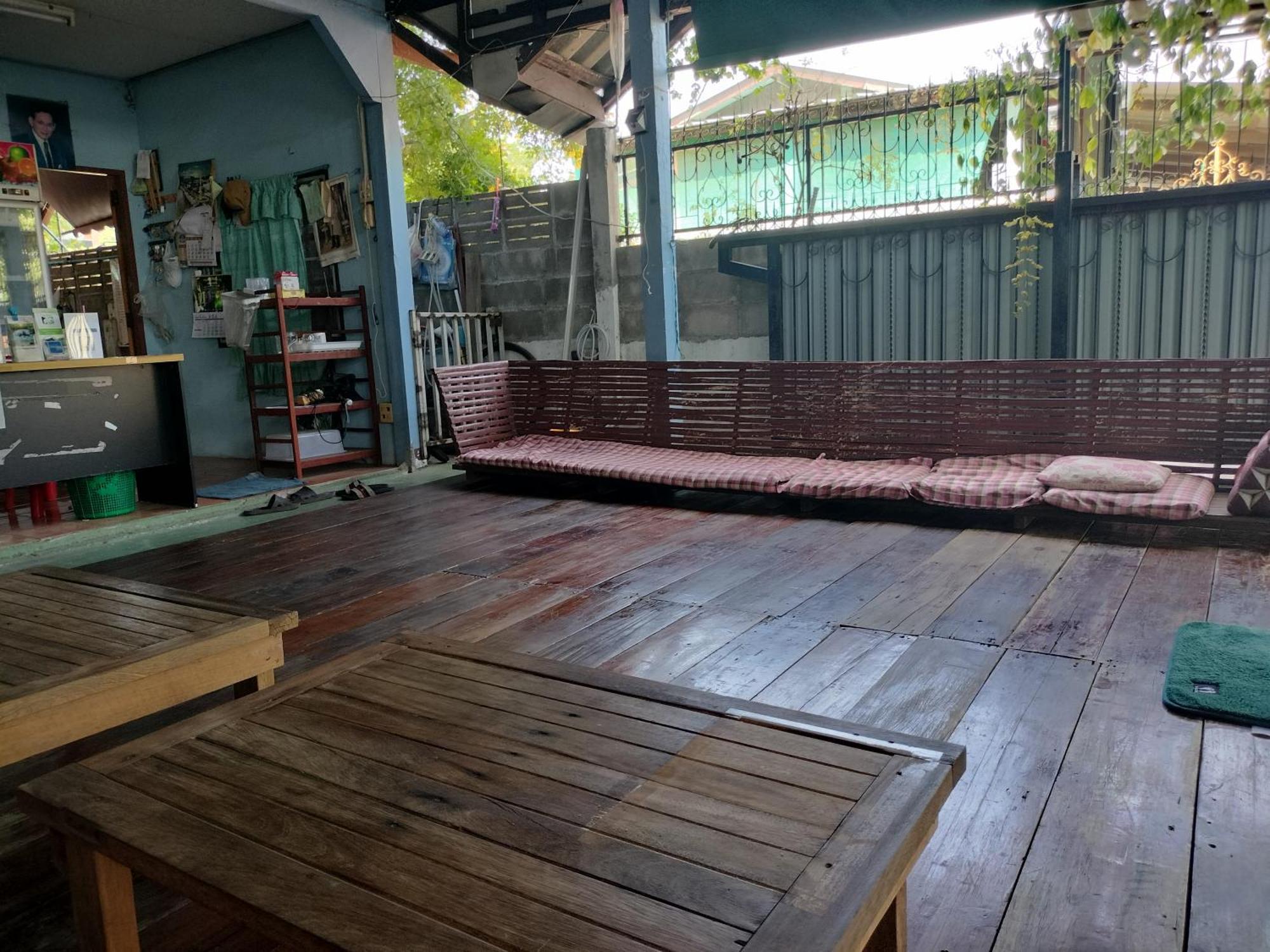 Canaan Guesthouse Kanchanaburi Eksteriør billede